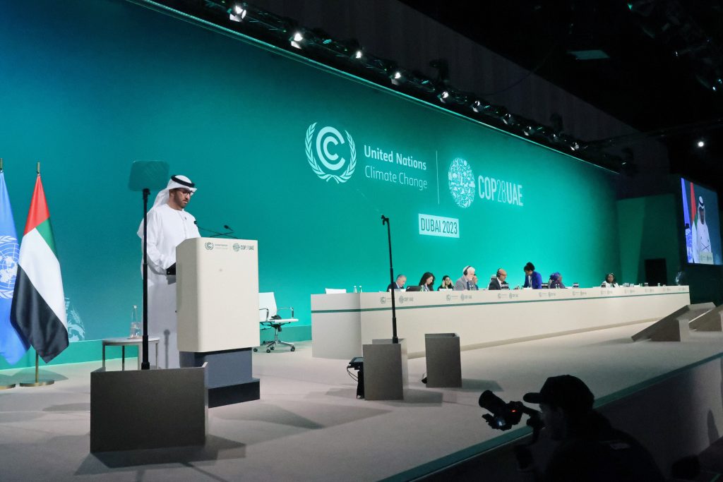 Ceremonia de apertura de la COP28 en Dubái, EAU | Foto: Seikyo Shimbun